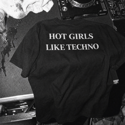 GIRLS LIKE TECHNO - Tee