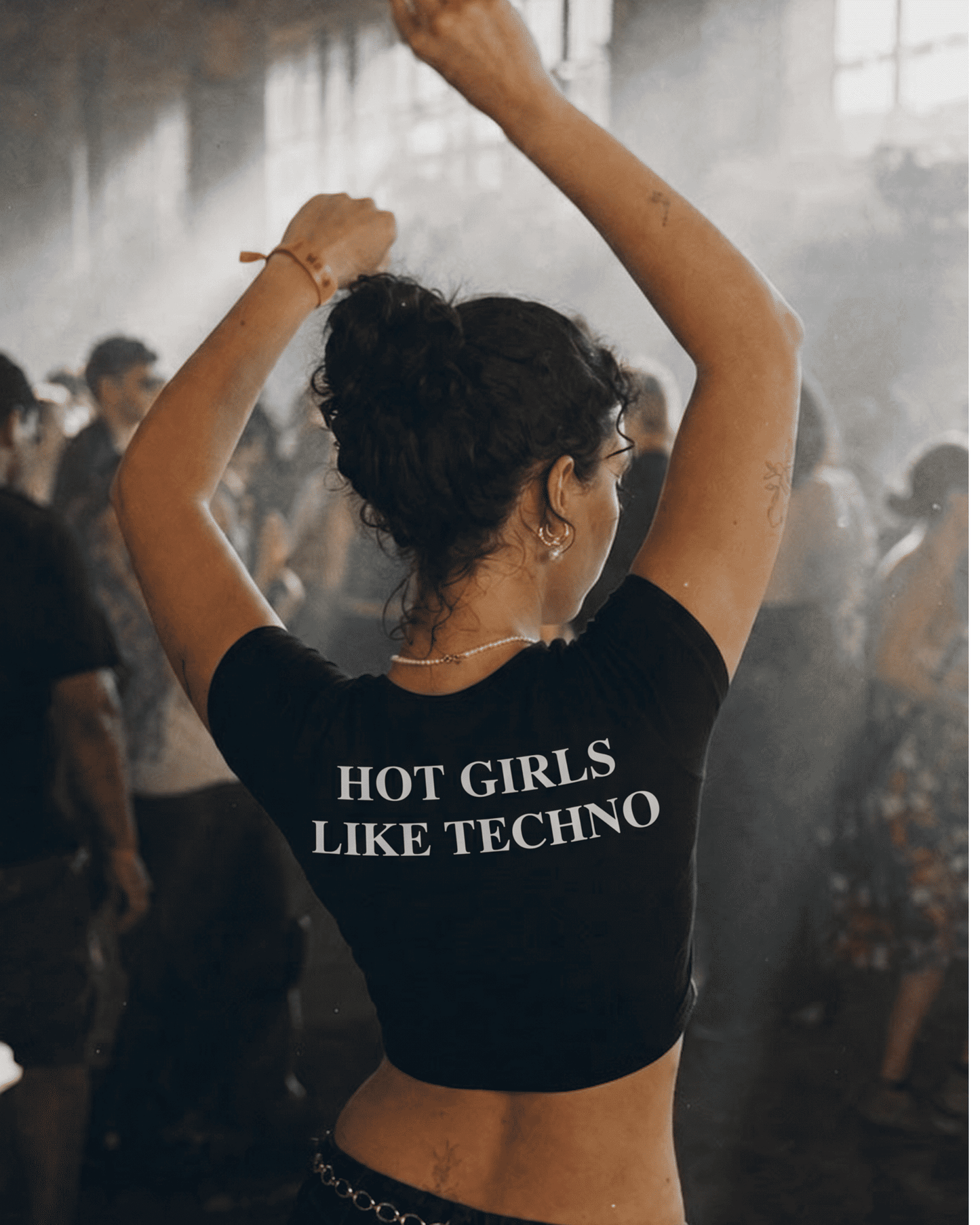 Girls like techno - Baby tee