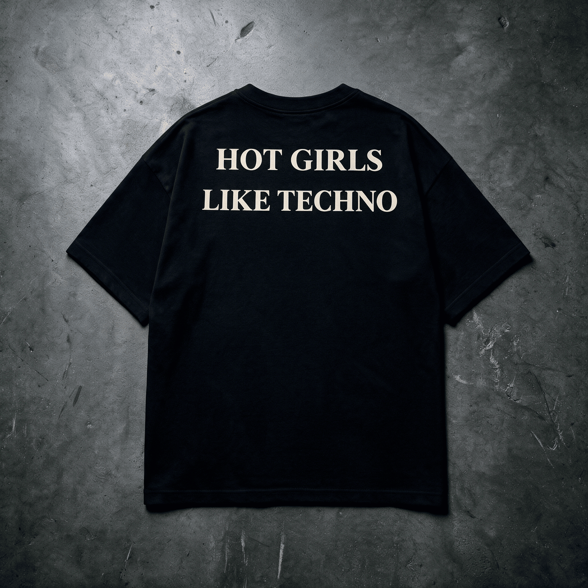GIRLS LIKE TECHNO - Tee
